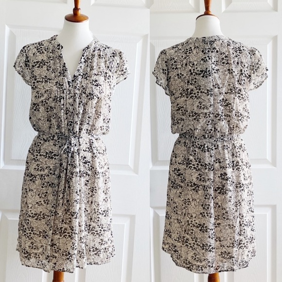 H&M Dresses & Skirts - H&M chiffon dress